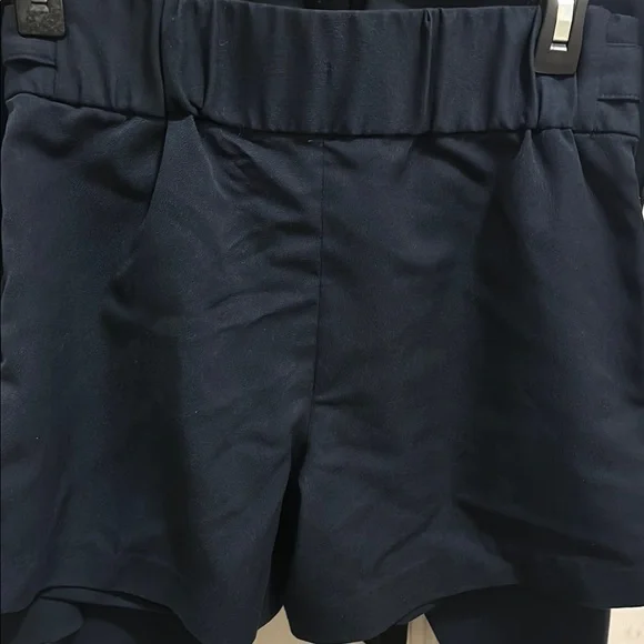 Banana Republic Navy Blazer with matching shorts - Picture 6 of 7